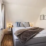 Kleiner Sanddorn Апартаменты Цингст